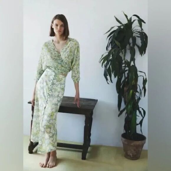 ZARA FLORAL PRINT SKIRT - Picture 8 of 16